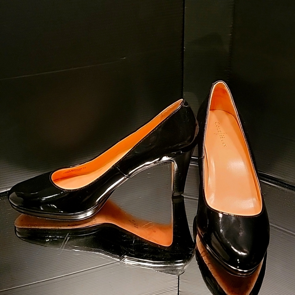 Cole Haan black patent leather shoes sm platform sz 7 , 3 in heels